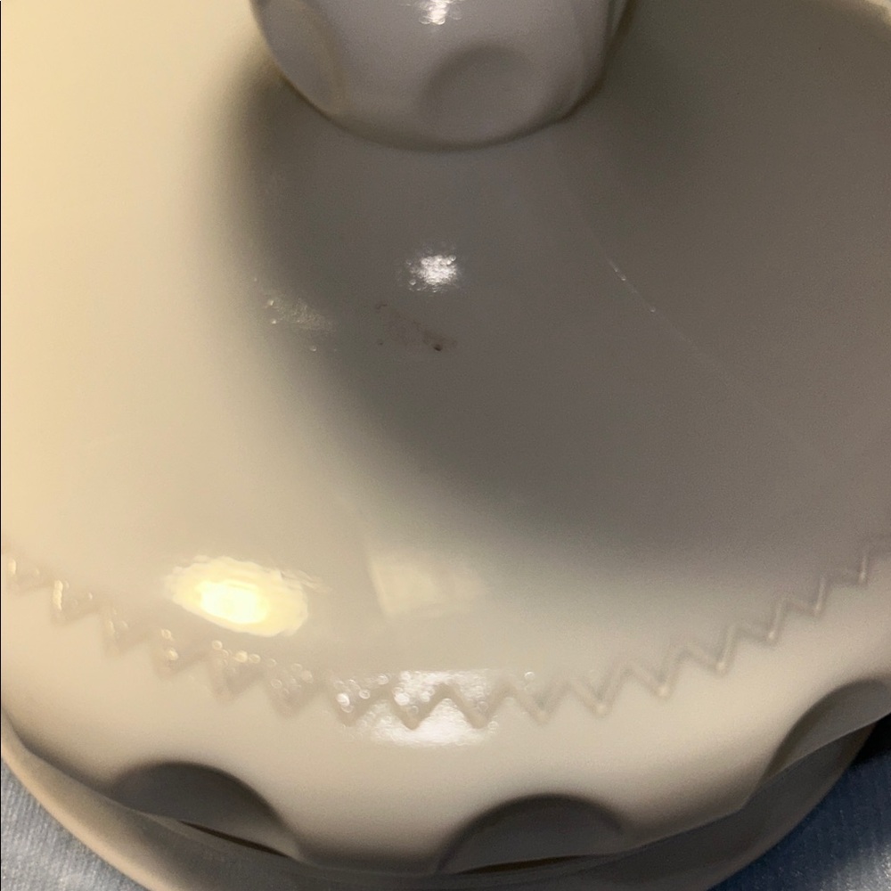 King's Crown Colony milk glass compote, also known as a candy dish pedestal bowl - Picture 15 of 16